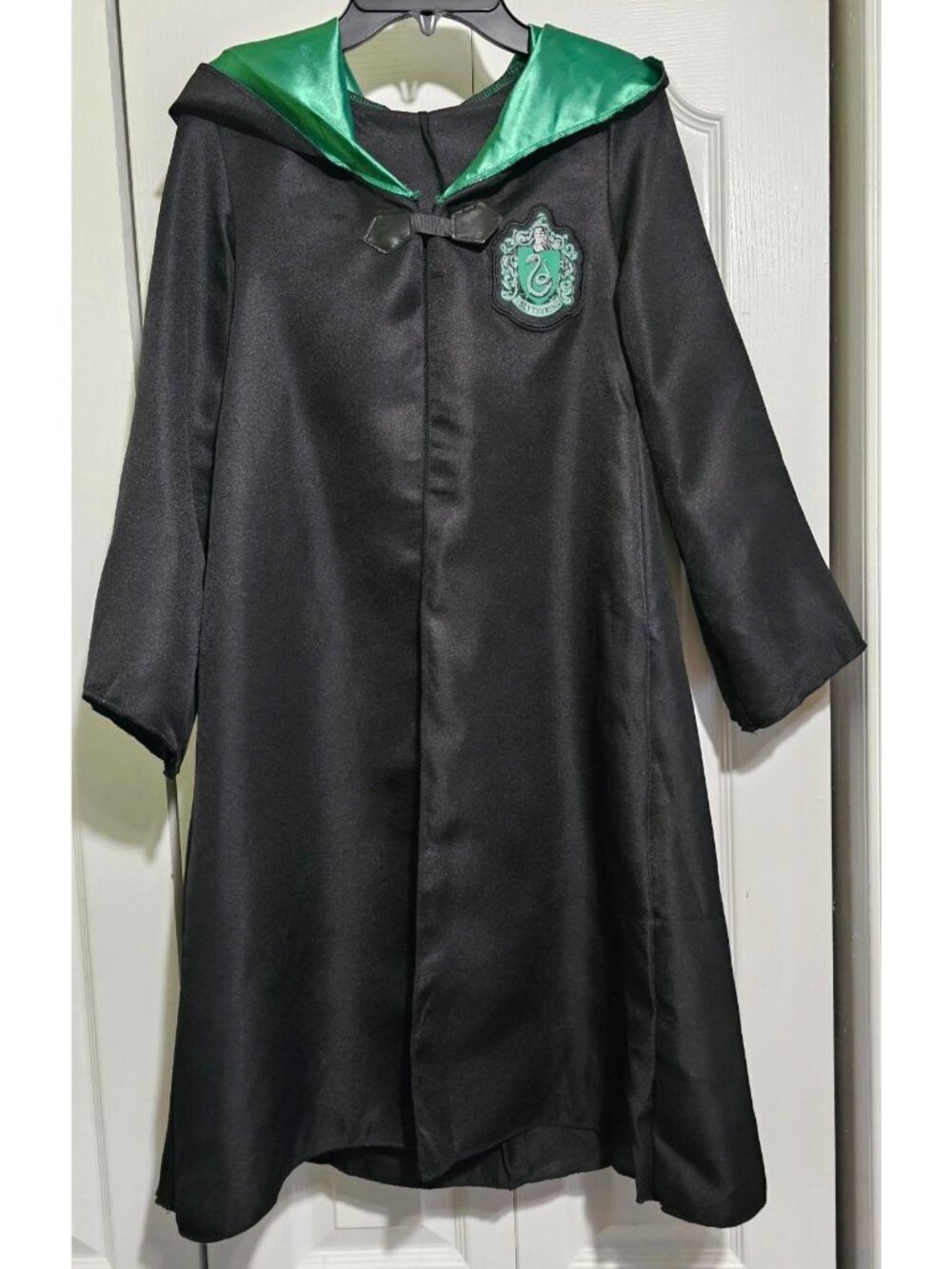 Harry Potter Slytherin Kids Costume 10-12 Robe Cloak Hogwarts and Draco Wand - Picture 5 of 7